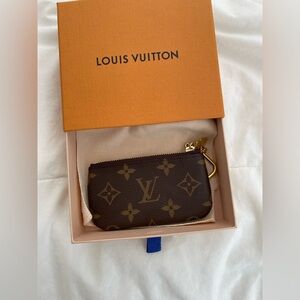 NWT Louis Vuitton Monogram Key pouch cles